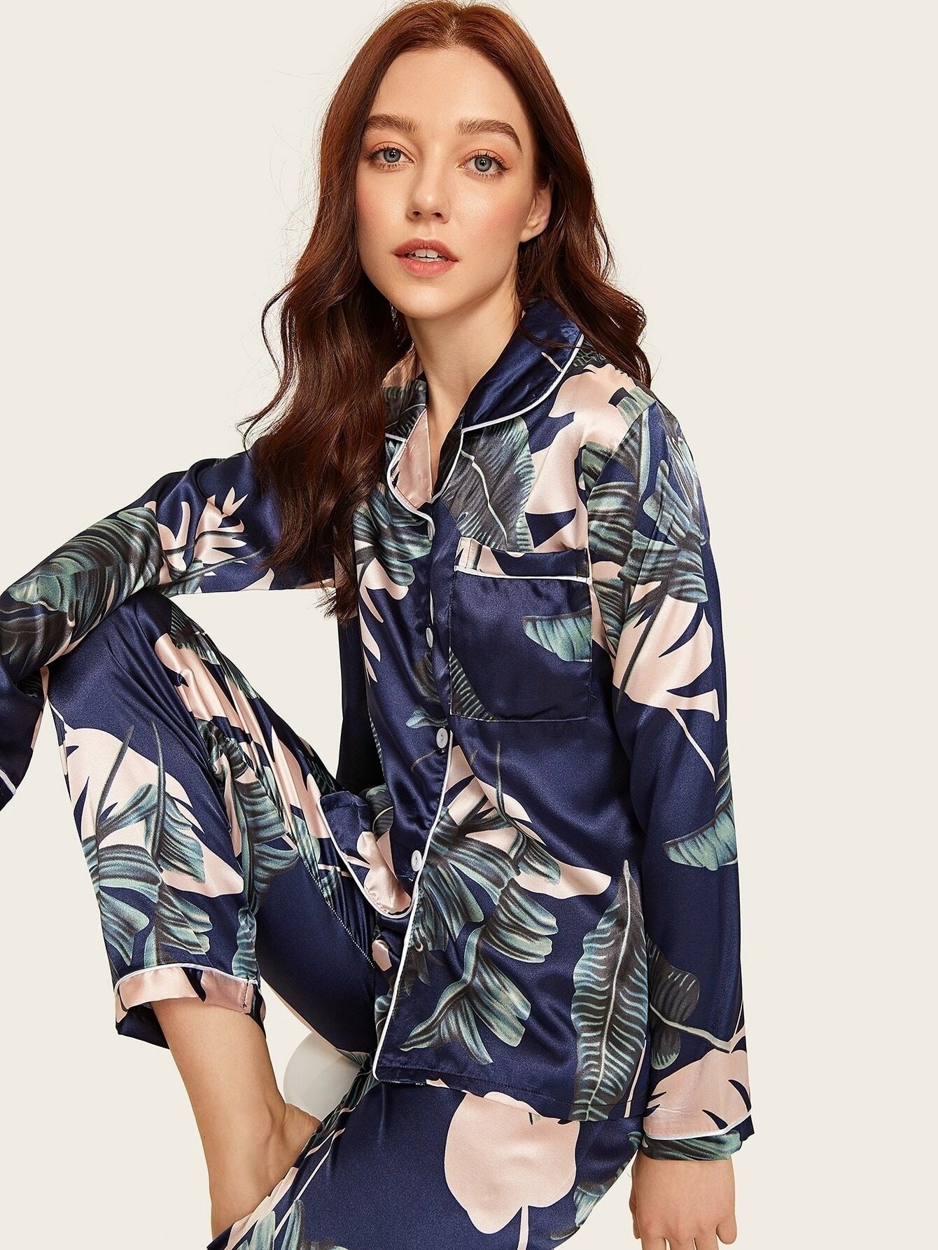 Luxuriöses Satin-Pyjama Set - 2-teilige Premium Stretch Nachtwäsche